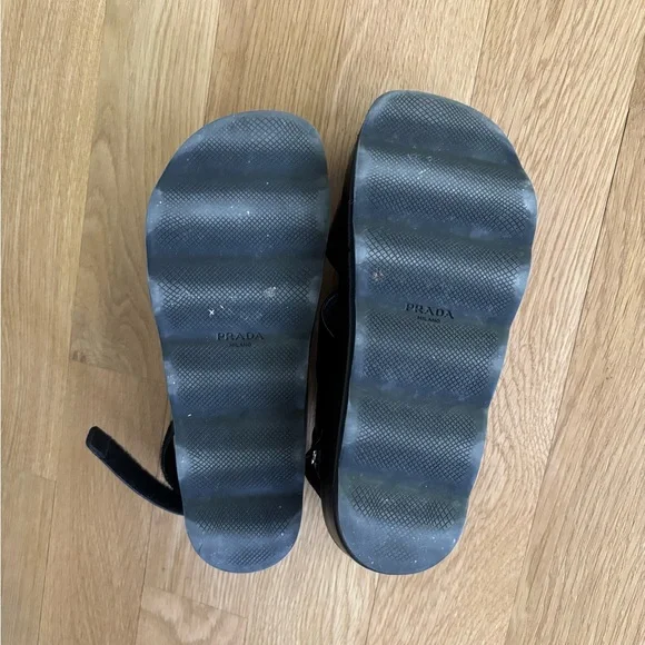 Prada Black Leather Sandals Size 37.5 - Picture 8 of 10